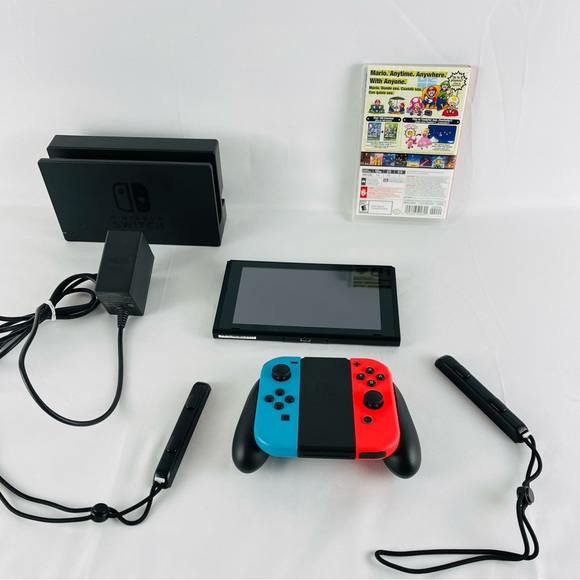 Nintendo Switch - Neon Blue + Neon Red Joy-Con and Game - Picture 4 of 16